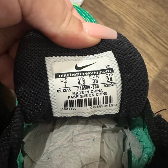 Bright green Nike Zoom Elite 8 women’s 7 - Picture 4 of 4